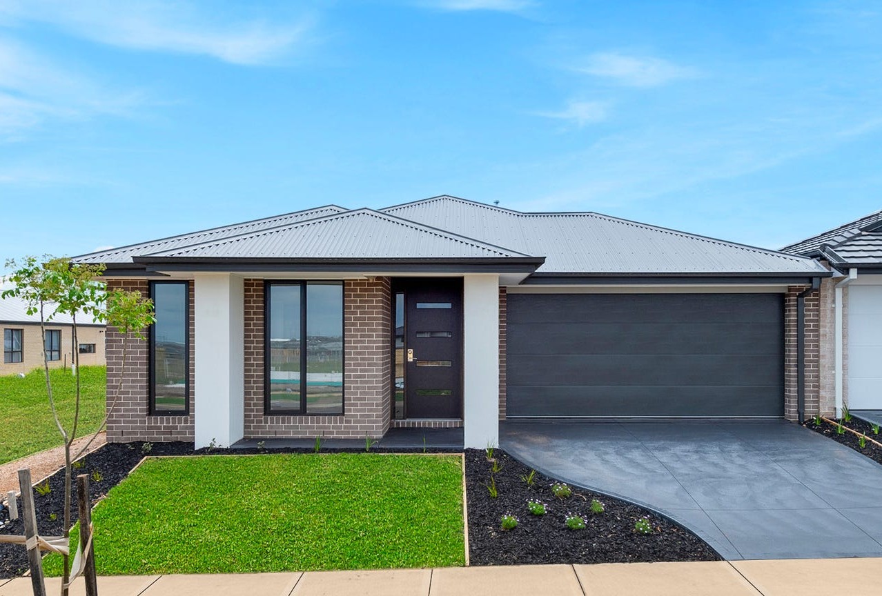 Suburban Home — Truganina